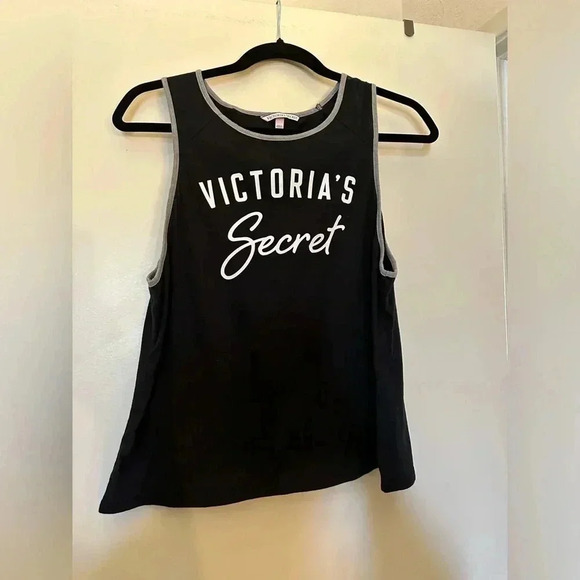 Victoria’s Secret Cropped Tank - Picture 1 of 4